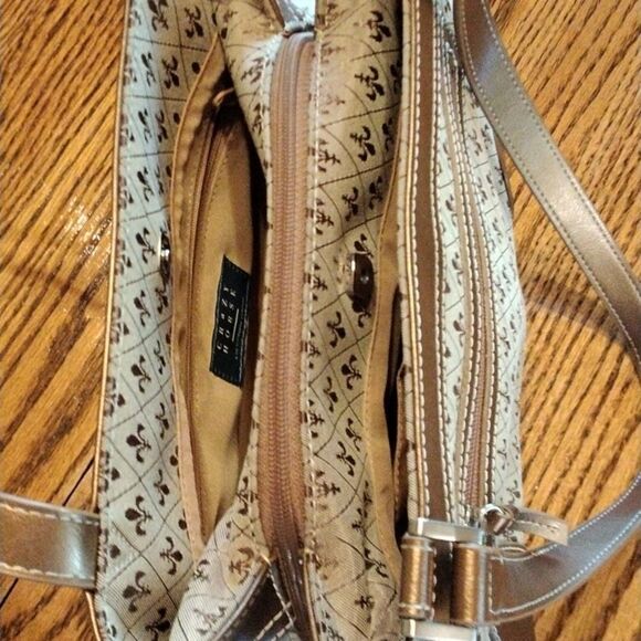 NWOT Liz Claiborne Crazy Horse Vegan Bag - Picture 4 of 12